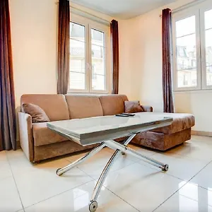 Apartment Notre Dame Bright, Paris