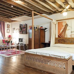 Apartment Camallo, Paris