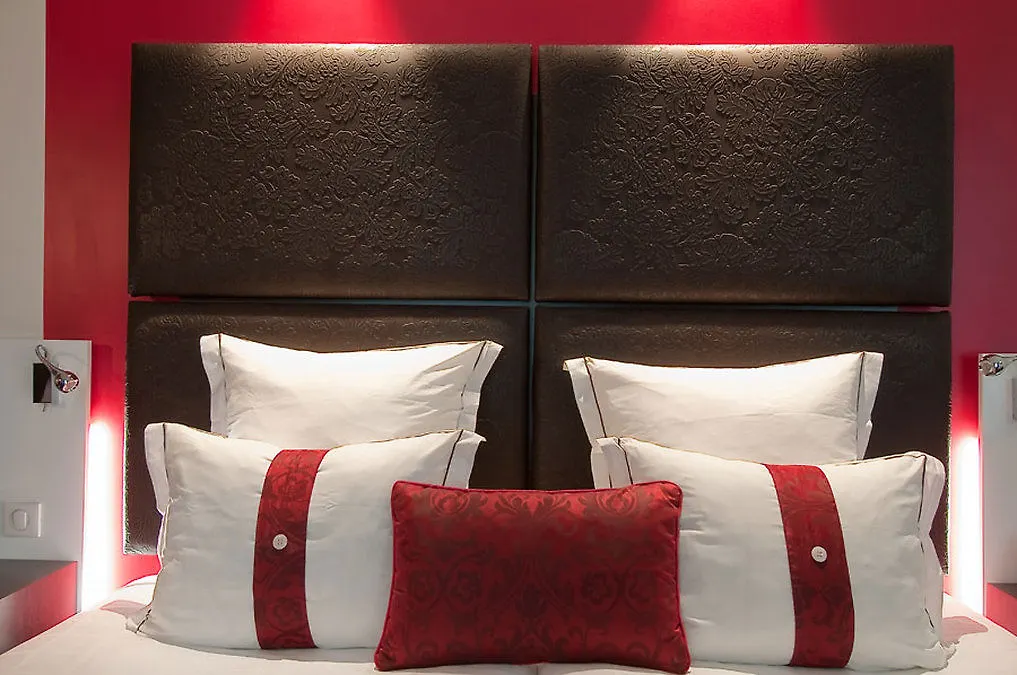 Grand Hotel Saint Michel Paris 4*,  França